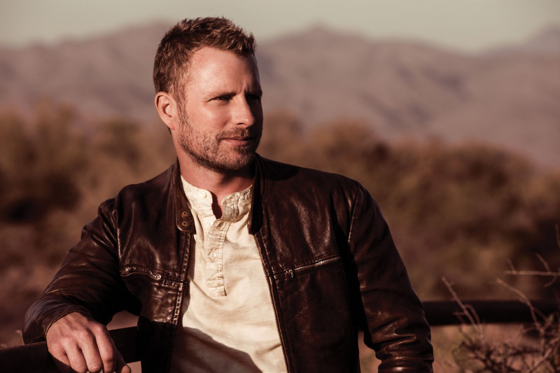 Dierks-Bently-004